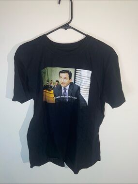 The Office Black Graphic T‑Shirt w/ “That’s what she said” Photo Print Size L